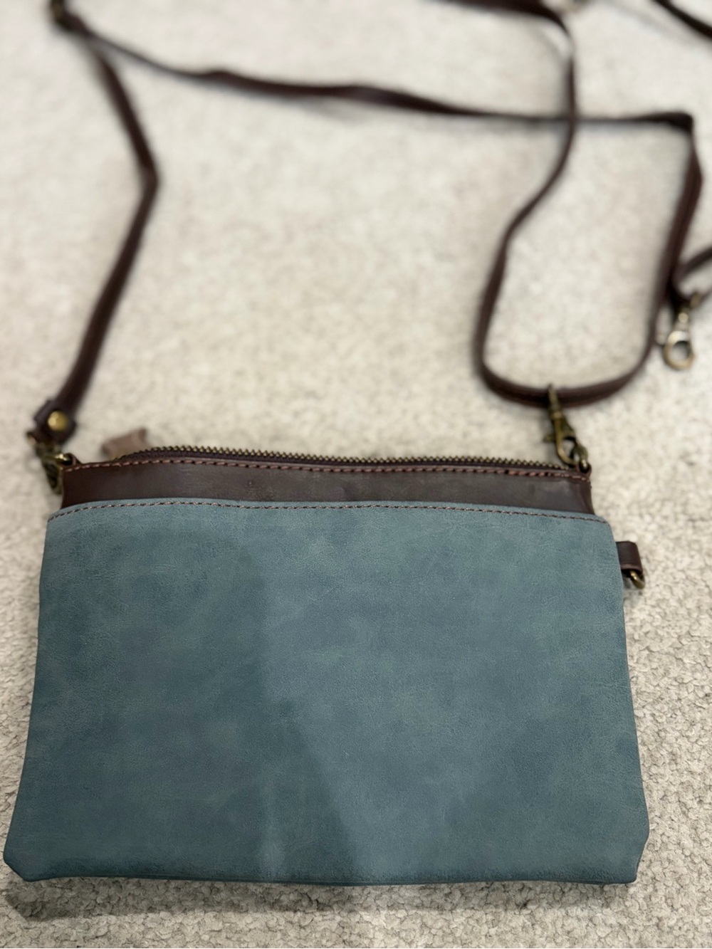 NWOT Chala Dachshund Wiener Dog Bag in Indigo & Brown, 2 Adjustable Straps - Picture 6 of 12